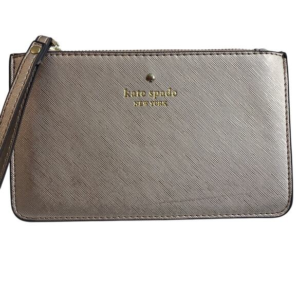 kate spade Handbags - Kate Spade New York Rose Gold Saffiano Leather Wristlet NWOT
